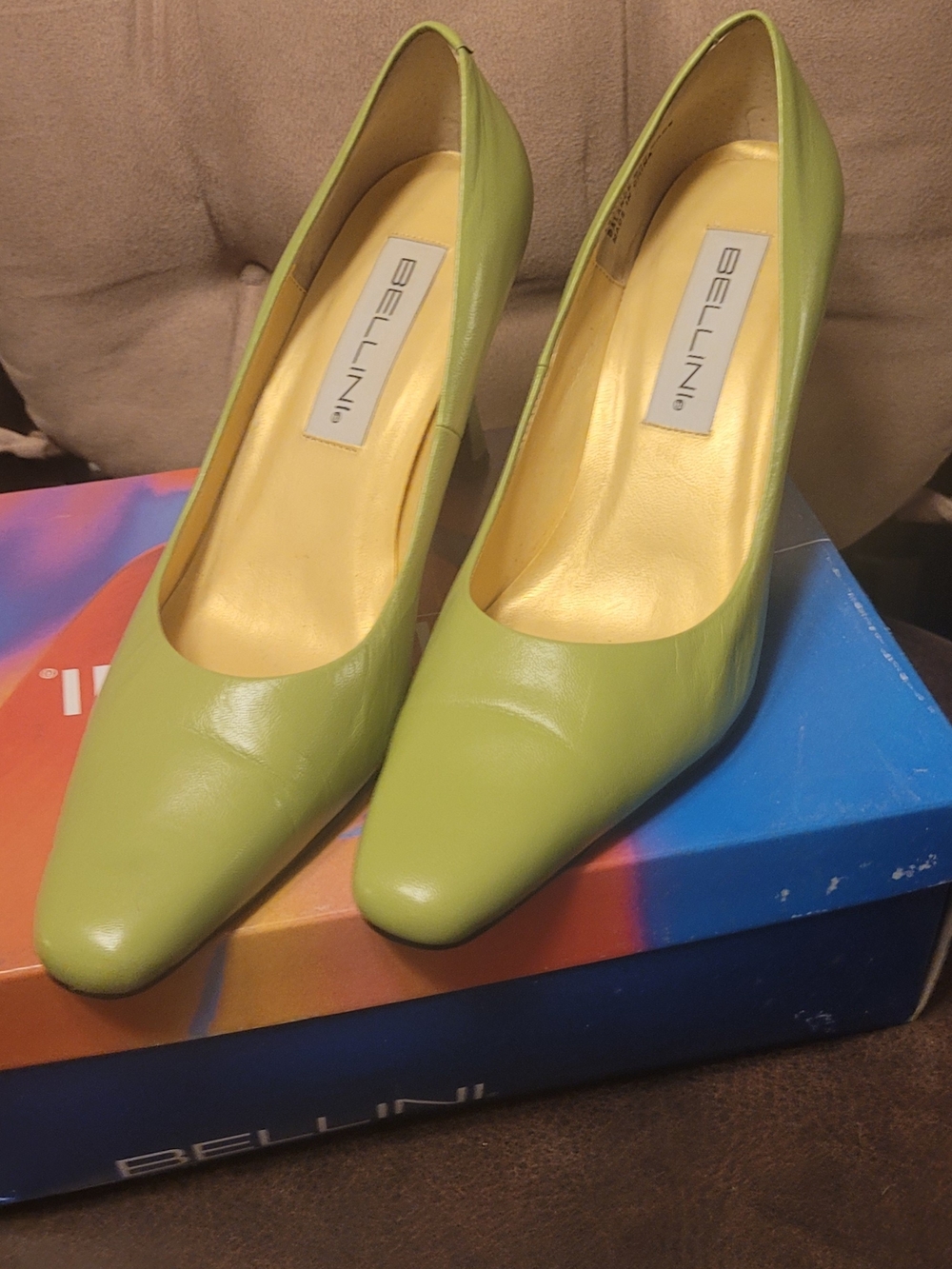 Bellini Lime Green Pointed Leather Pumps